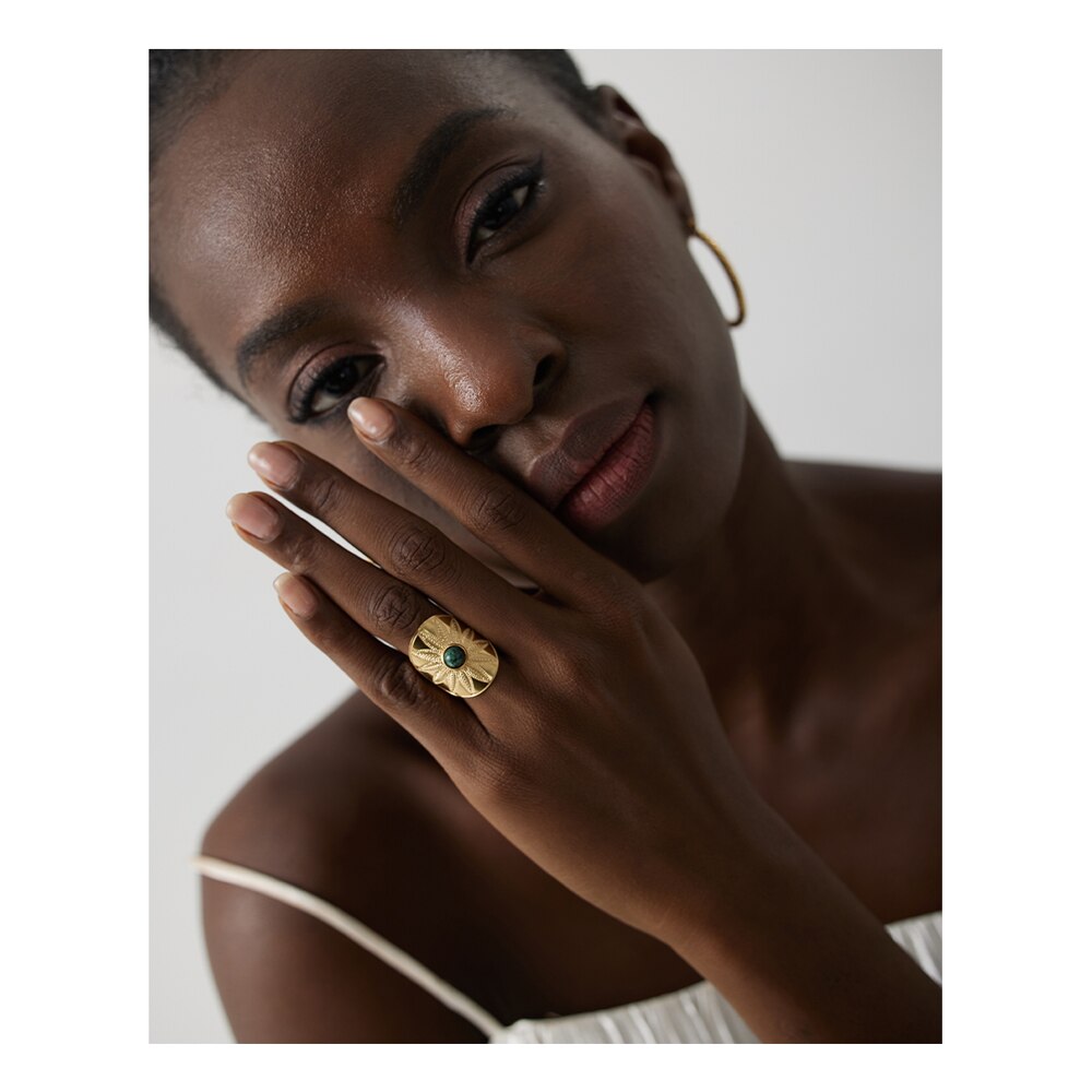 Anel Flor de Turquesa em Ouro 18K