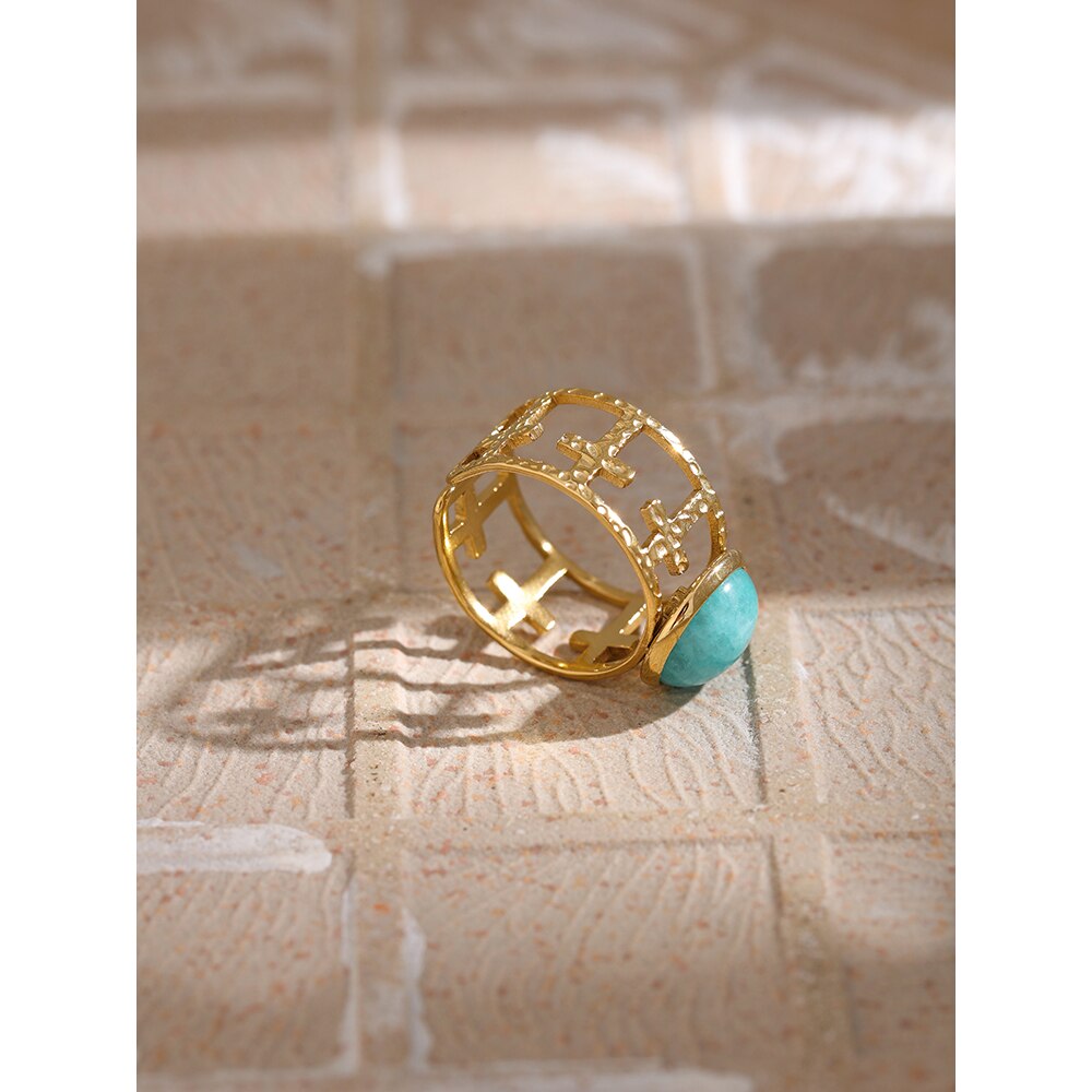 Anel Pedra Natural em Ouro 18K