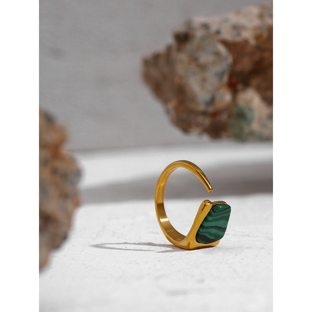 Anel Turquesa Vintage em Ouro 18K