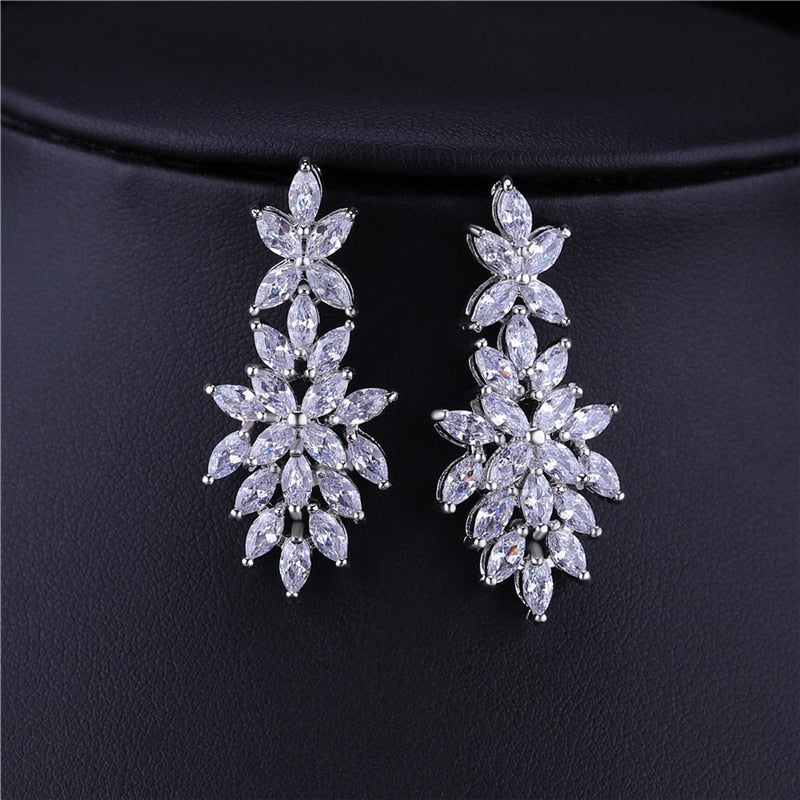 Conjunto Colar e Brincos Cristais de Zircônia