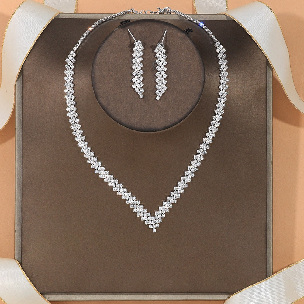 Conjunto Colar e Brincos Noelle em Prata 925