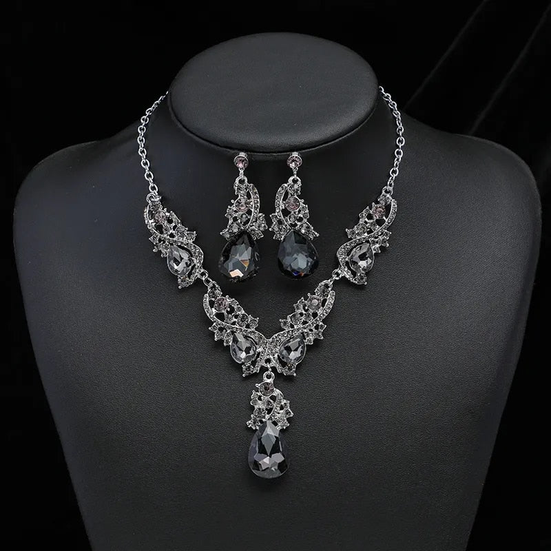 Conjunto Colar e Brincos Ophelia