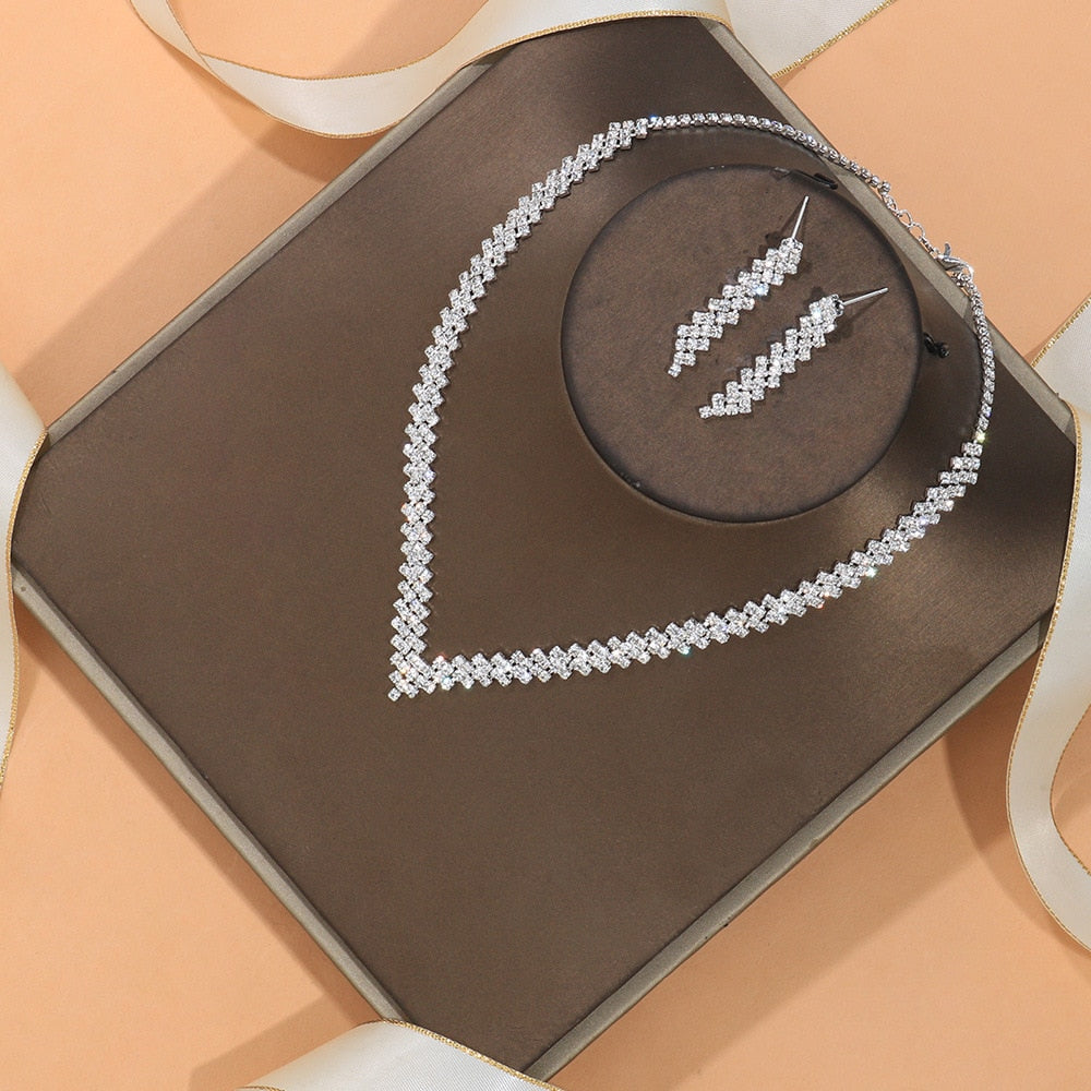 Conjunto Colar e Brincos Noelle em Prata 925