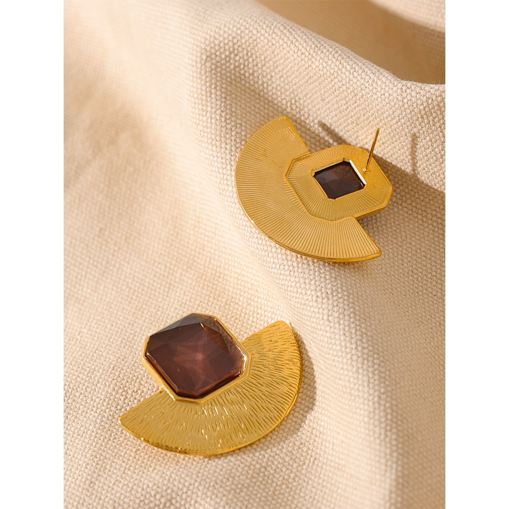 Brinco Azteca Geométrico com Pedra em Cristal Ouro 18K