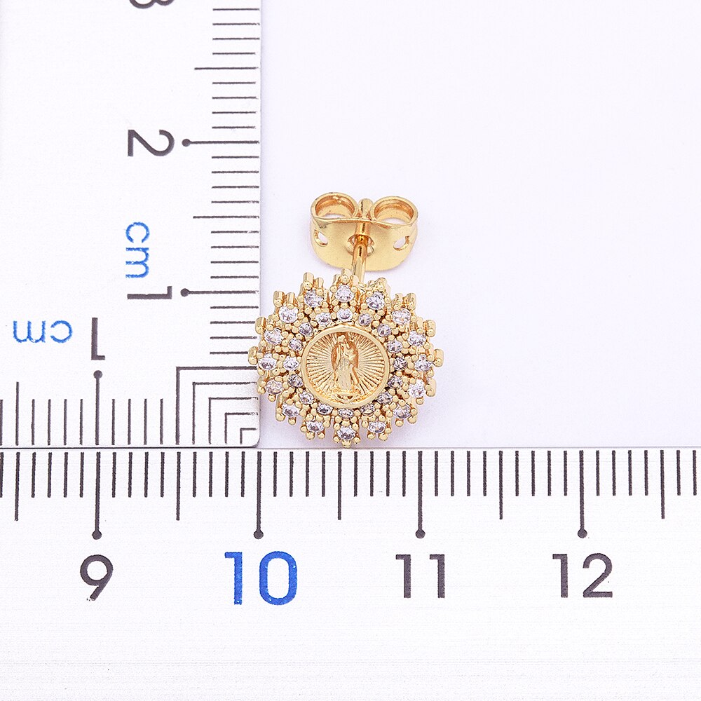 Brinco Virgem Maria Cravejado de Zircônias