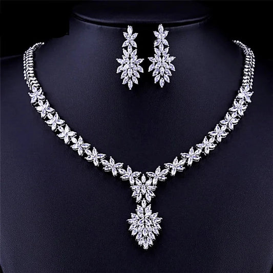 Conjunto Colar e Brincos Cristais de Zircônia