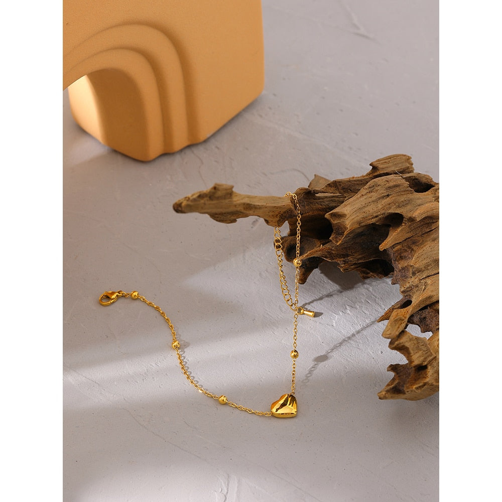 Tornozeleira Mini Heart Banhada em Ouro 18K
