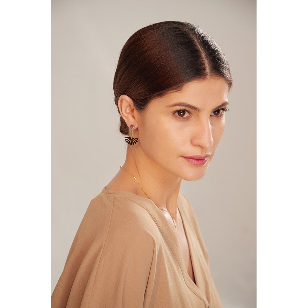 Brinco Long Drop Geométrico em Ouro 18K