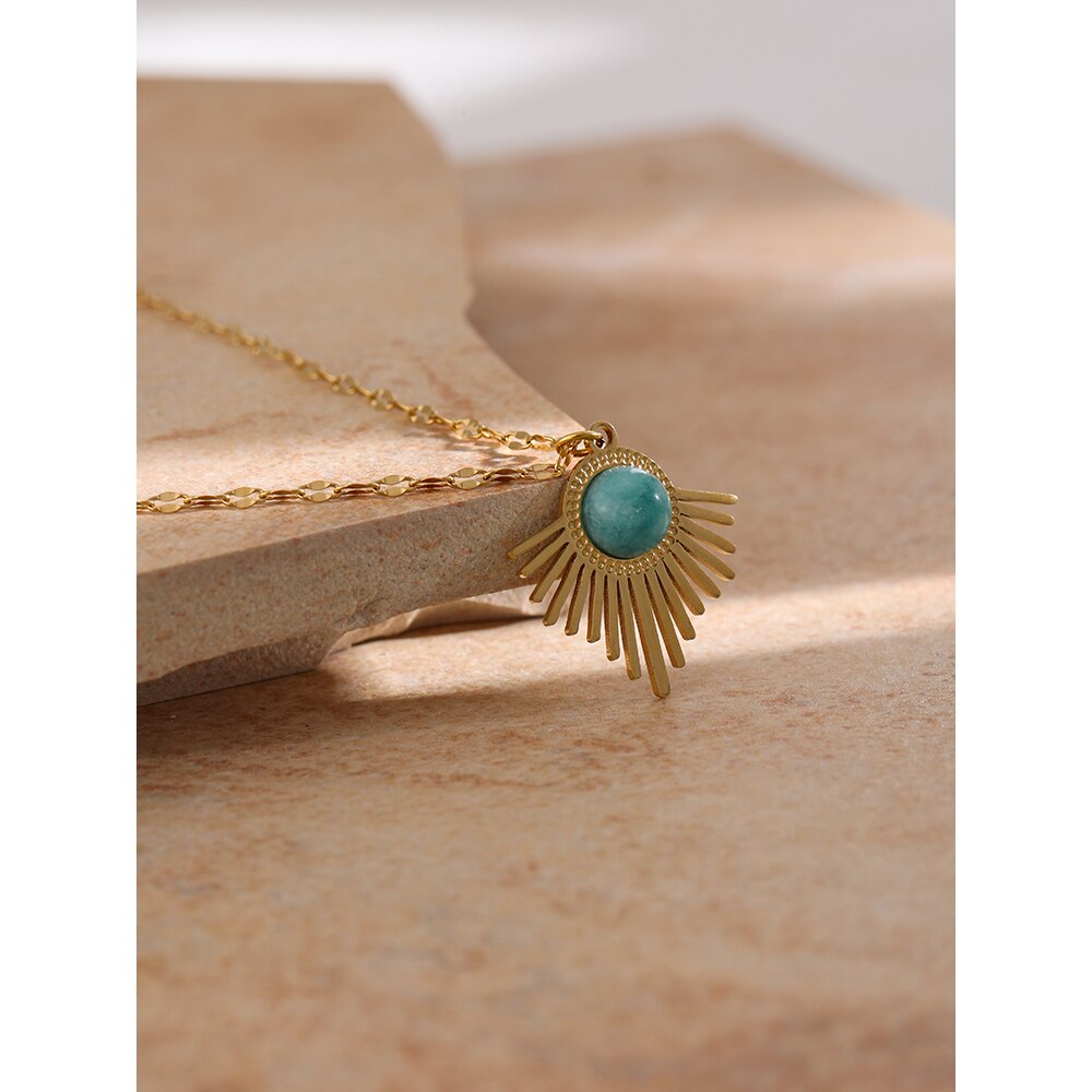 Colar Astrid com Raios e Pedra Natural em Ouro 18K