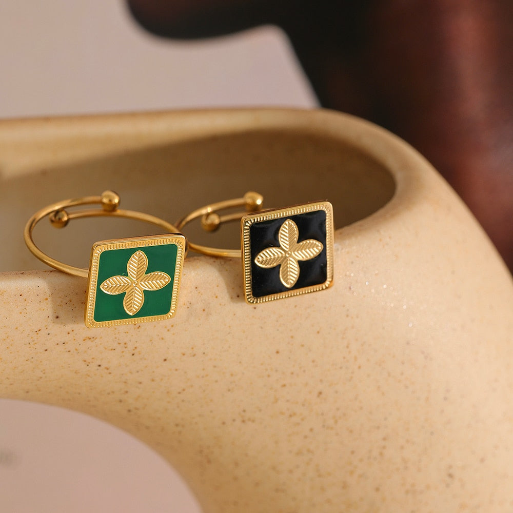 Anel Flores Esmaltadas em Ouro 18K