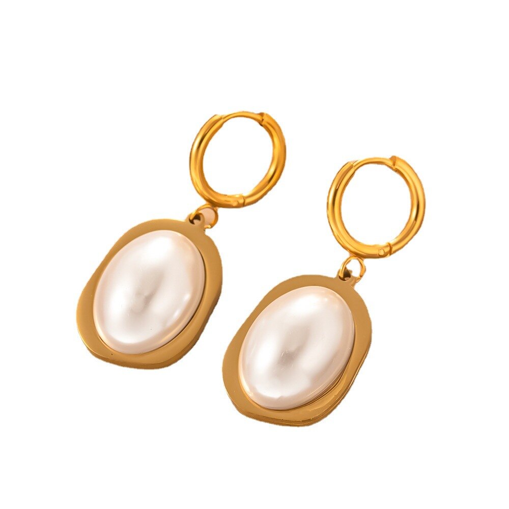 Conjunto Colar e Brincos Marjorie em Pérolas e Ouro 18K