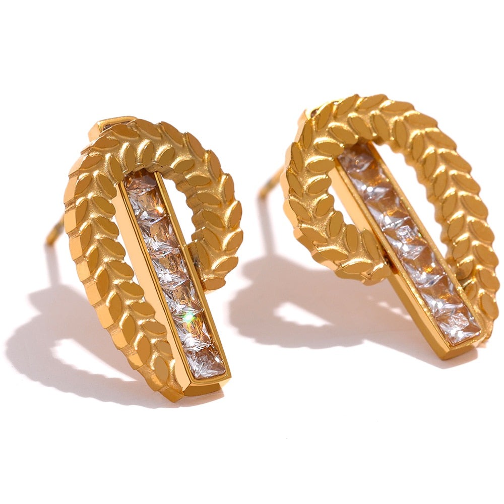 Brinco Romanna New Design em Zircônias e Ouro 18K