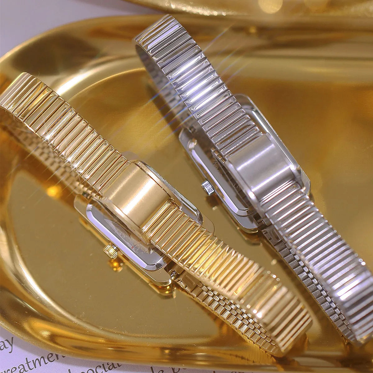 Relógio Retrô Maitê