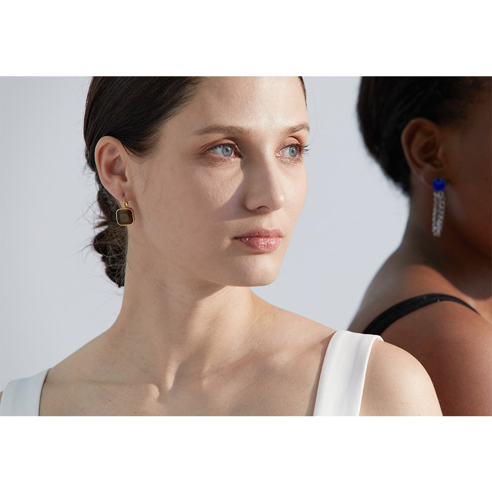 Brinco de Pedra Opala Vintage Ouro 18K