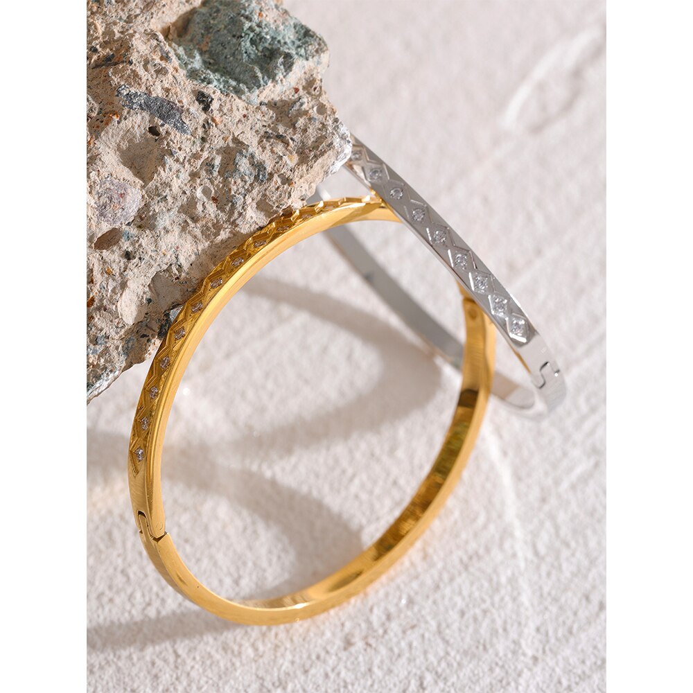 Bracelete Gaia Cravejado de Zircônias Ouro 18K ou Prata 925