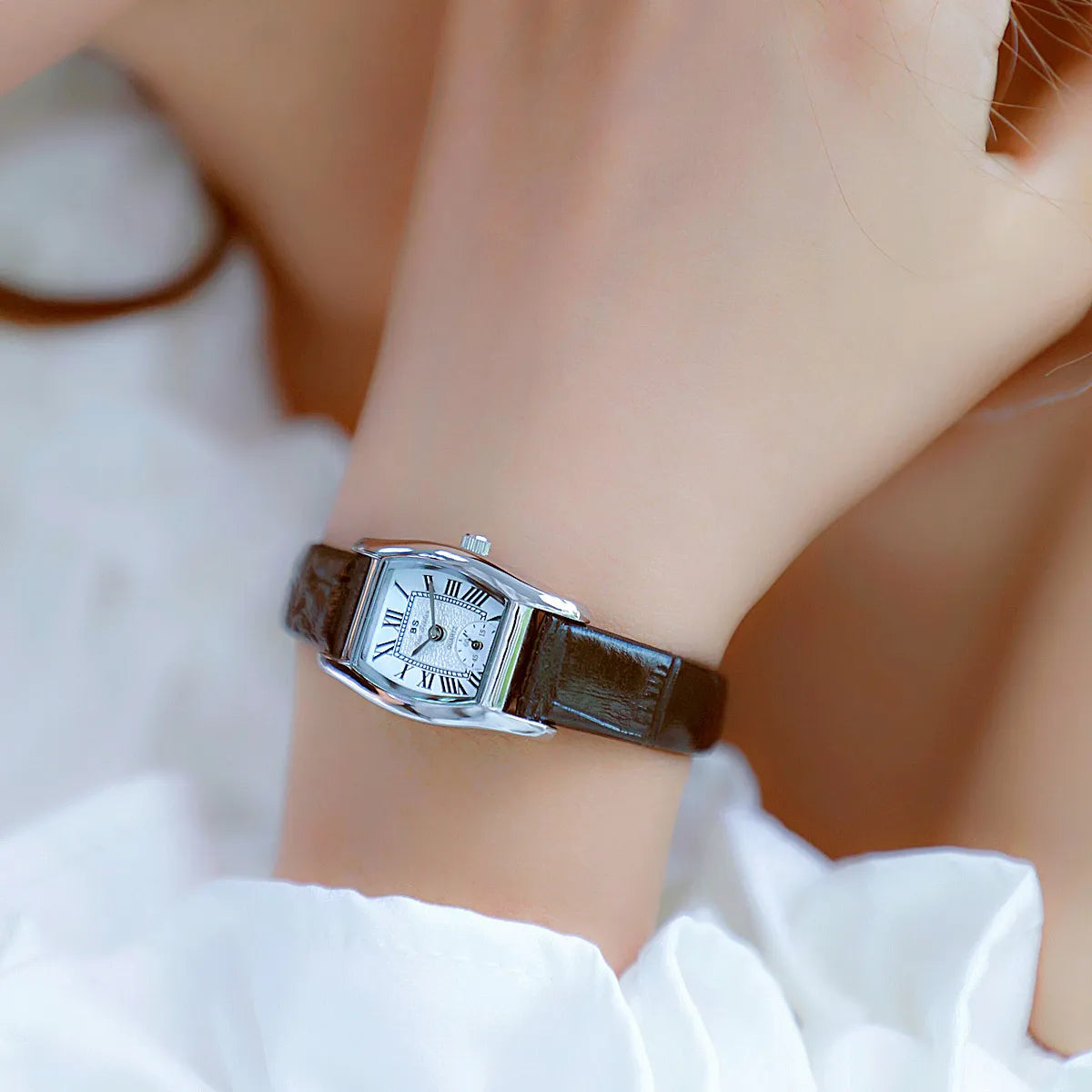 Relógio Donatella Retrô