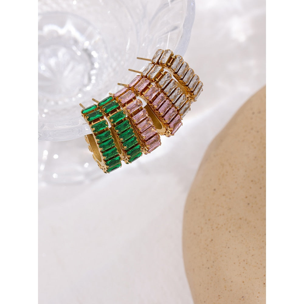 Brinco Geométrico com Zircônias Ouro 18K