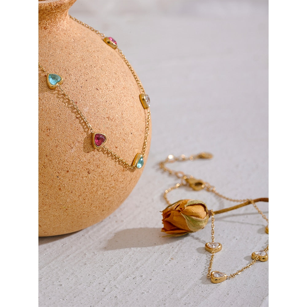 Tornozeleira Mini Corações de Zircônia