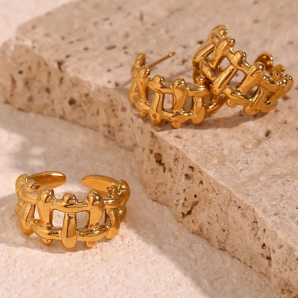 Conjunto Anel e Brincos Connie em Ouro 18K