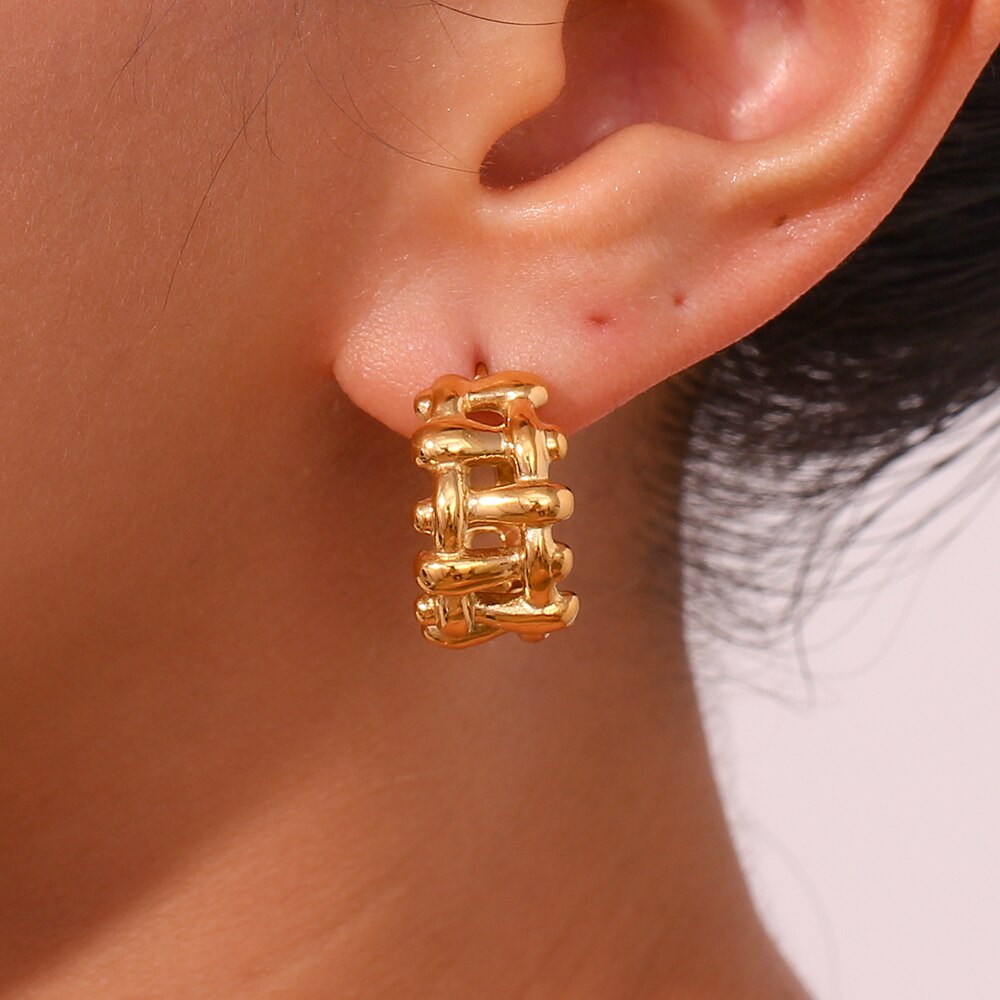 Conjunto Anel e Brincos Connie em Ouro 18K