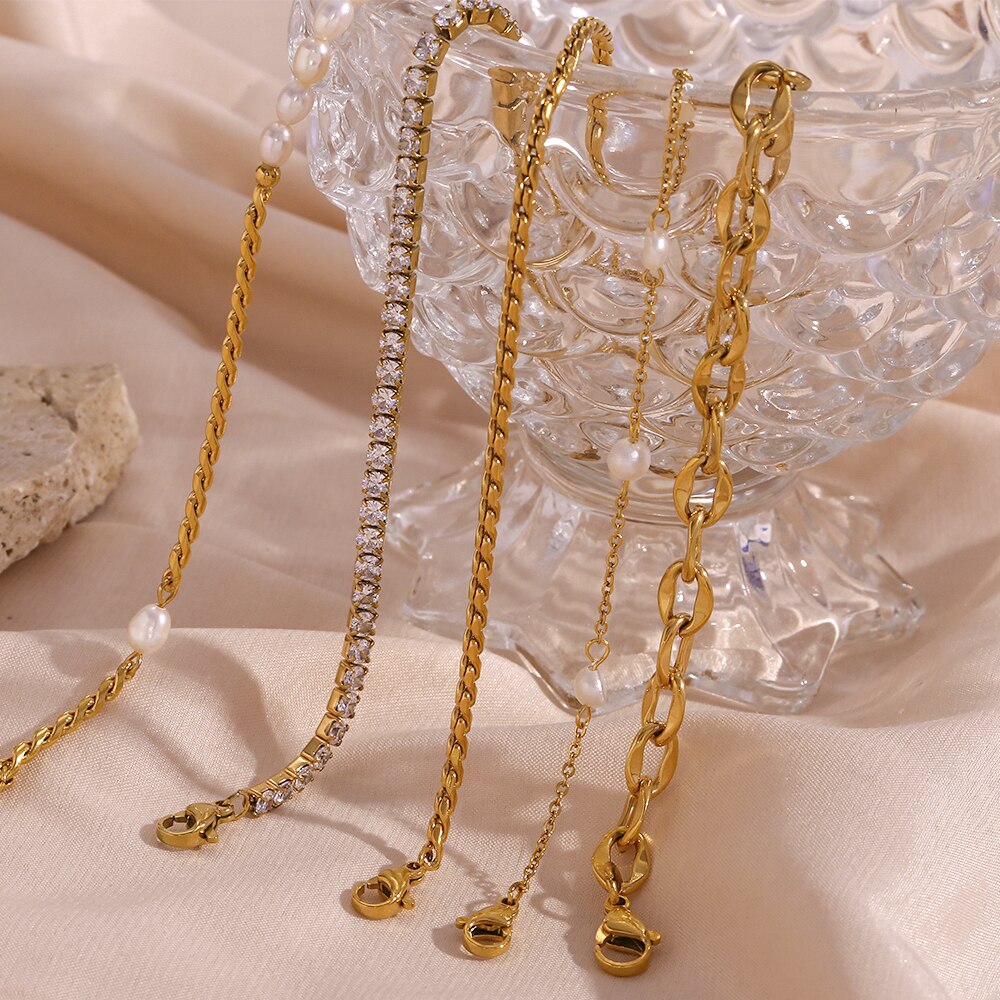 Tornozeleira Zahara 5 Modelos em Ouro e Pérolas