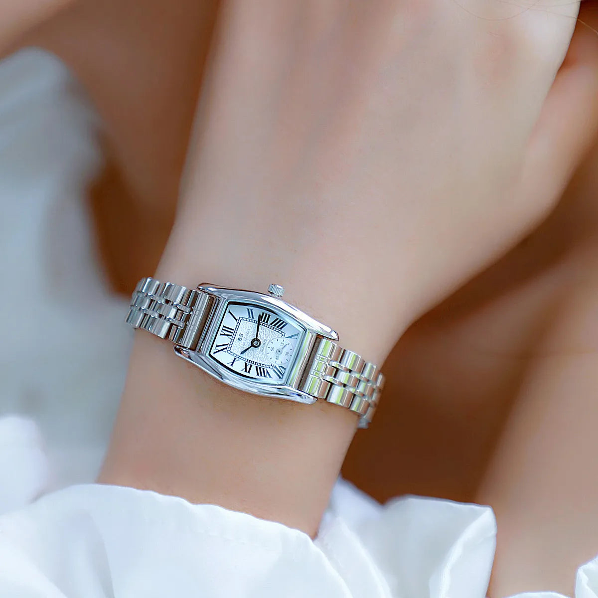 Relógio Donatella Retrô