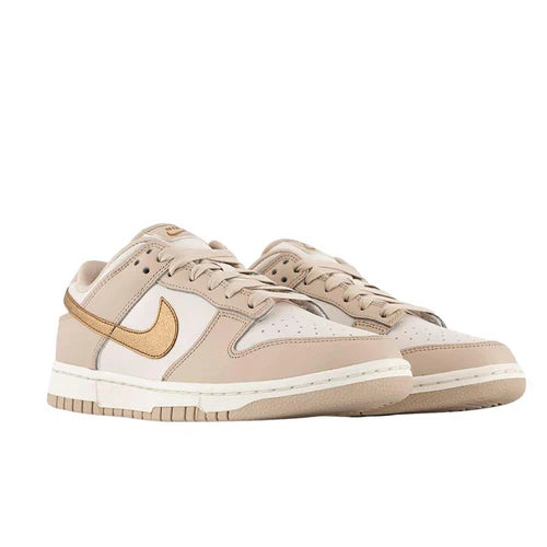 SB Dunk Low Nude e Dourado